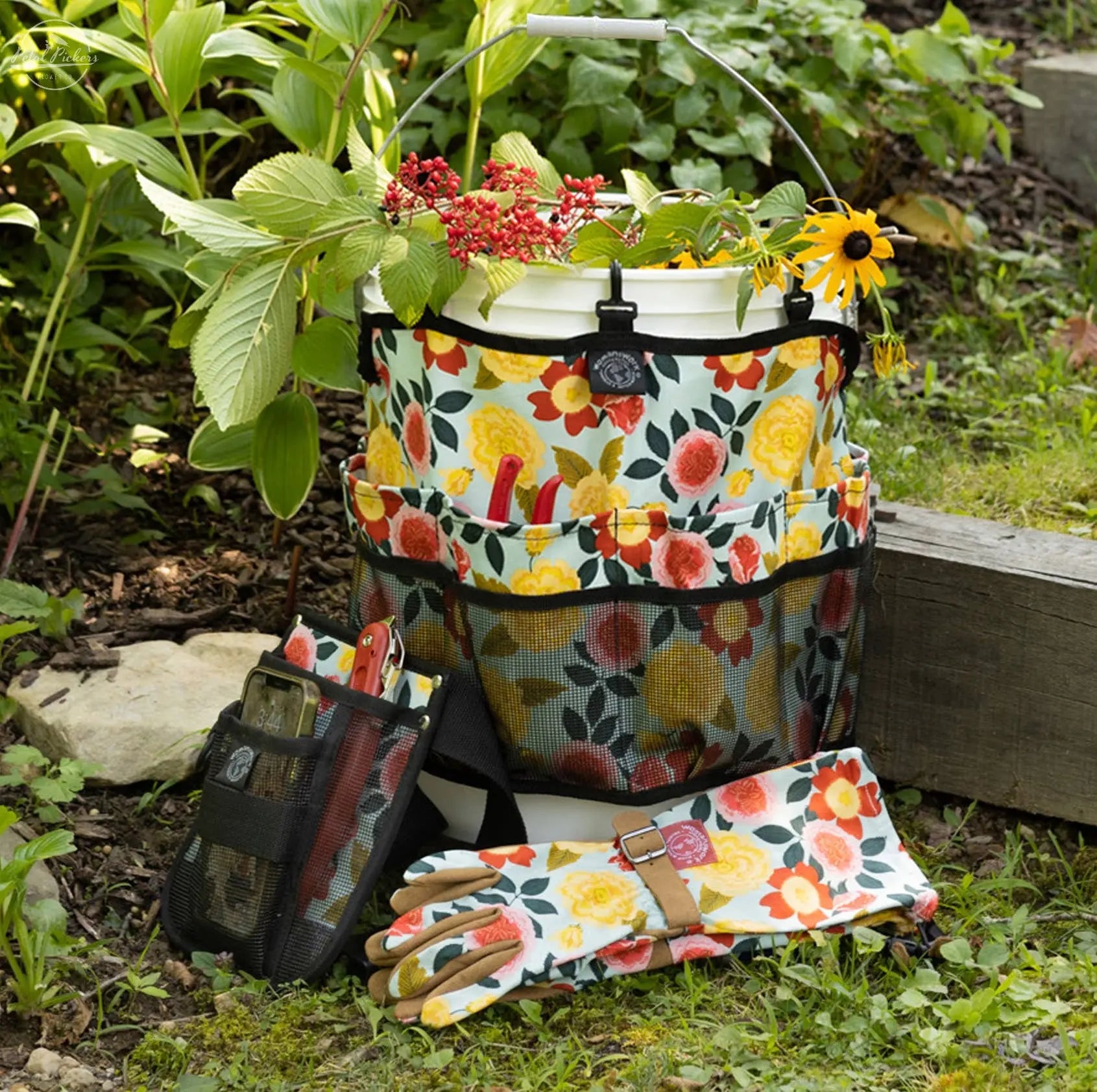 Heirloom Garden Bucket Caddy Womanswork