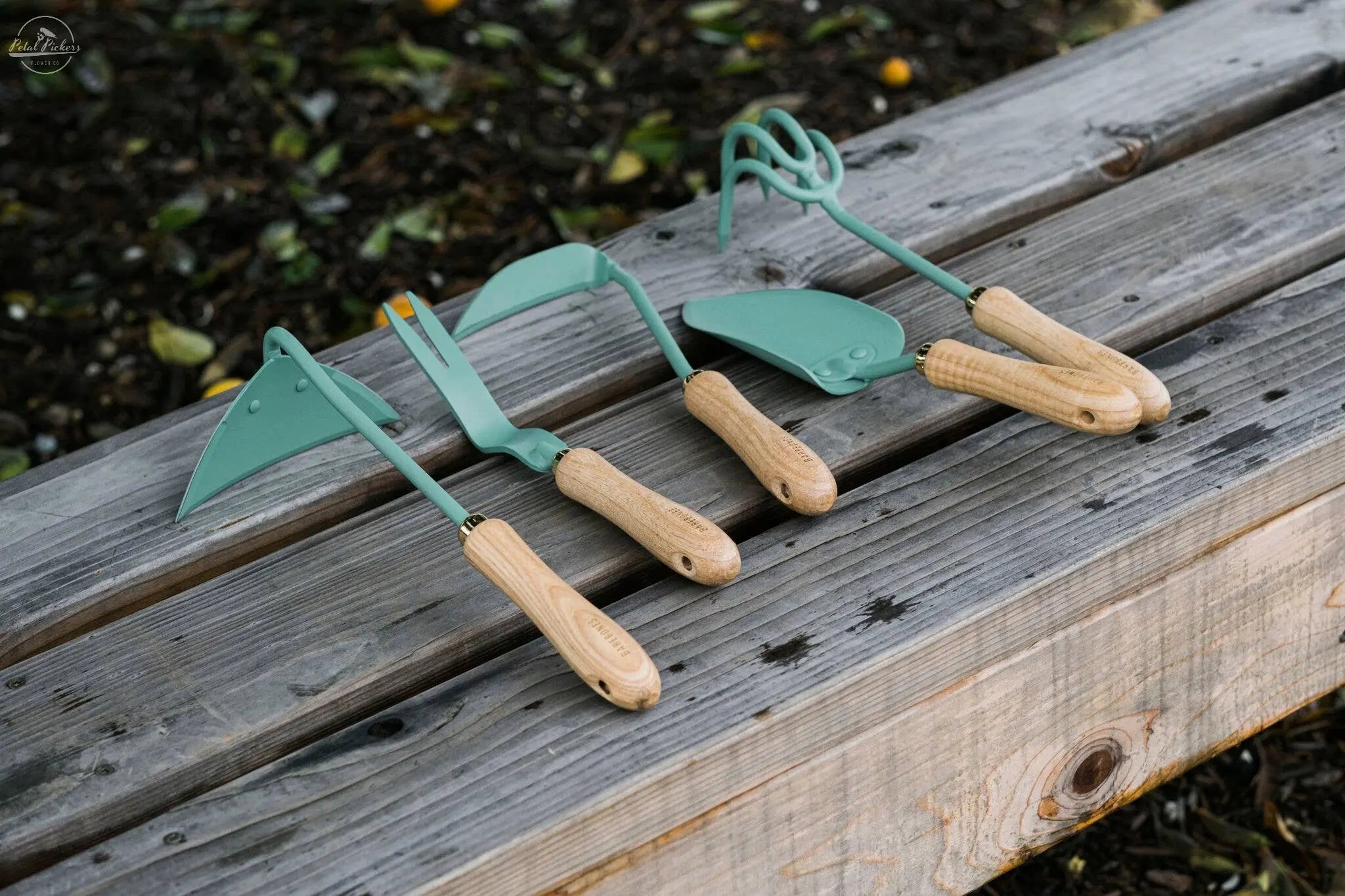 Japanese Weeding Hoe Barebones